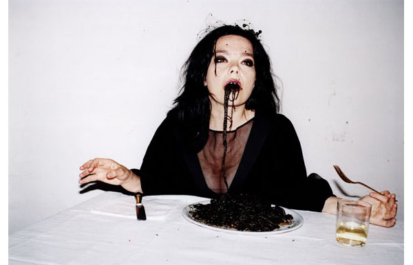 Bjork, spaghetti nero